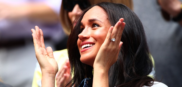 Lejos de Archie y Harry: Meghan Markle lució entrañable detalle en collar durante visita a EEUU