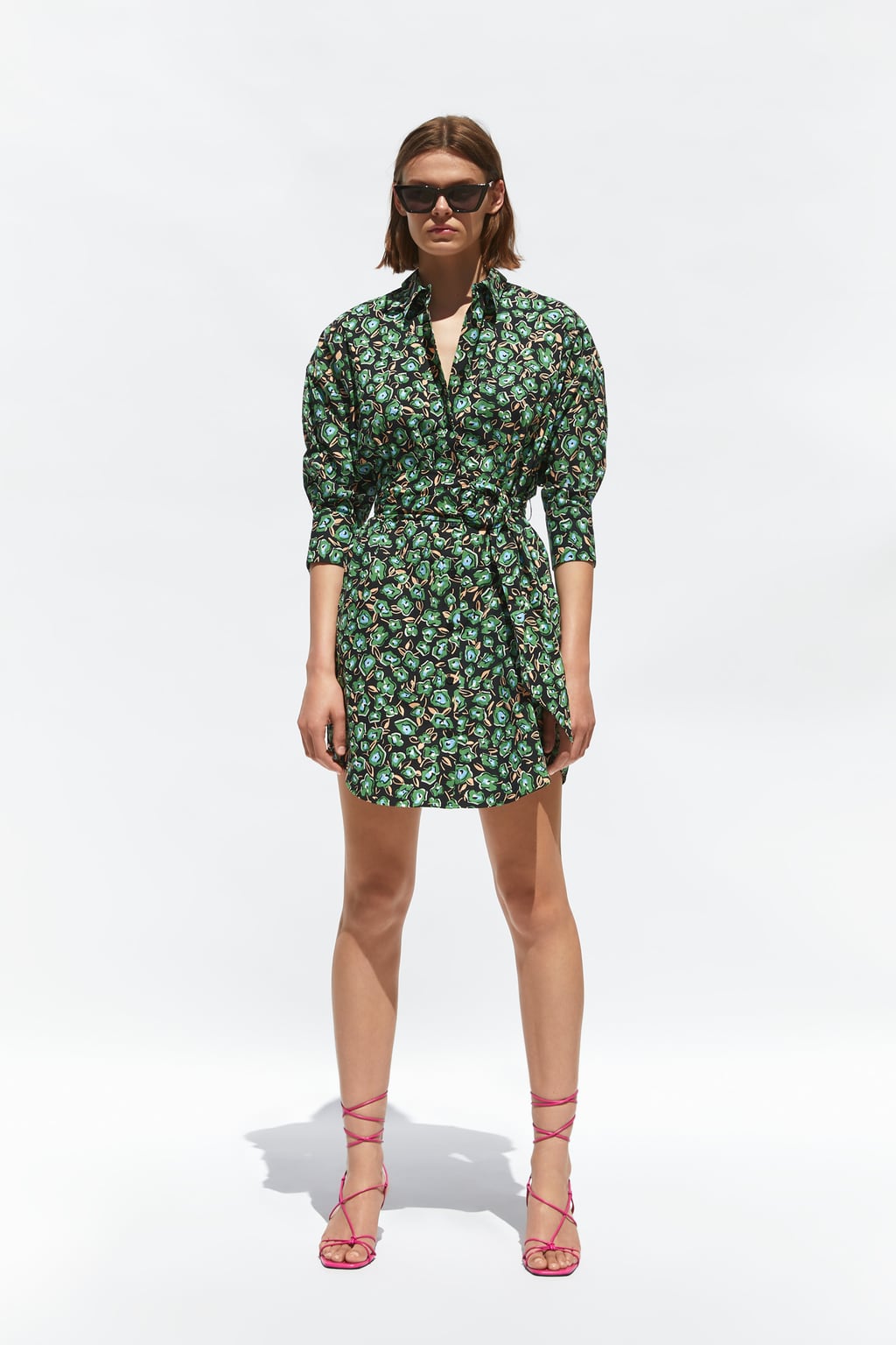 El estilo de vestido que arrasa entre las figuras de la realeza y que podrías conseguir en varias tiendas