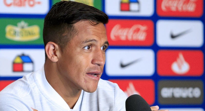 Alexis Sánchez ante la polémica de Bravo y Vidal en la 'Roja': 