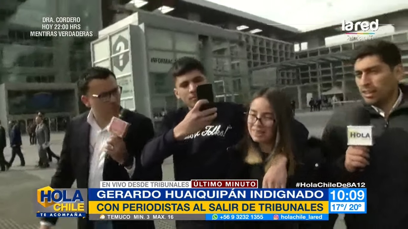 Actitud de hijo de Francisco Huaiquipán al salir de tribunales indignó en Hola Chile: “Es una burla”