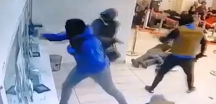 Prisión preventiva para 8 acusados de robo frustrado en La Florida: banda tenía armamento de guerra