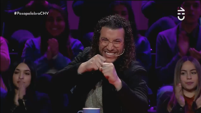 ¿Manzana es con 's'? El error de Leo Rey en juego de Pasapalabra que le valió ola de críticas