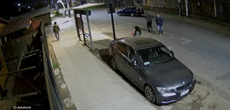 Embarazada de 7 meses fue víctima de portonazo en San Bernardo: cámaras registraron el ataque