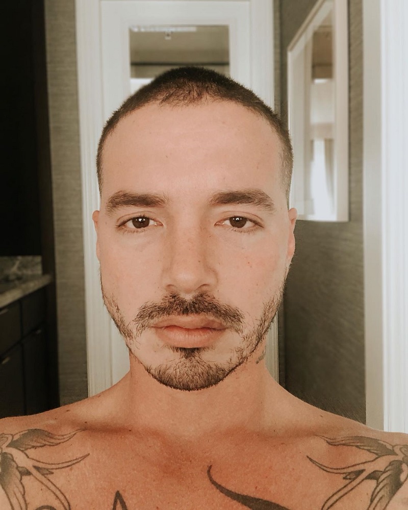Con alentador mensaje J Balvin admitió que padece ansiedad: 