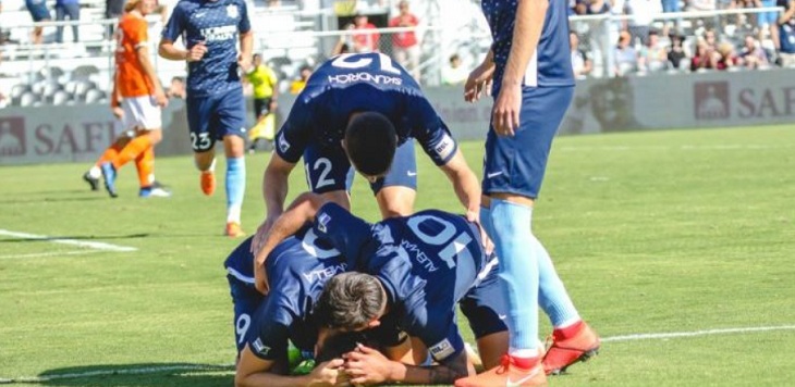 Delantero marcó gol del triunfo y se derrumbó de emoción: su padre había fallecido tres horas antes