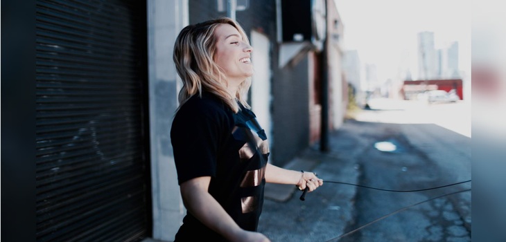 Saltar la cuerda: los beneficios de este ejercicio para tu salud siempre y cuando lo hagas bien