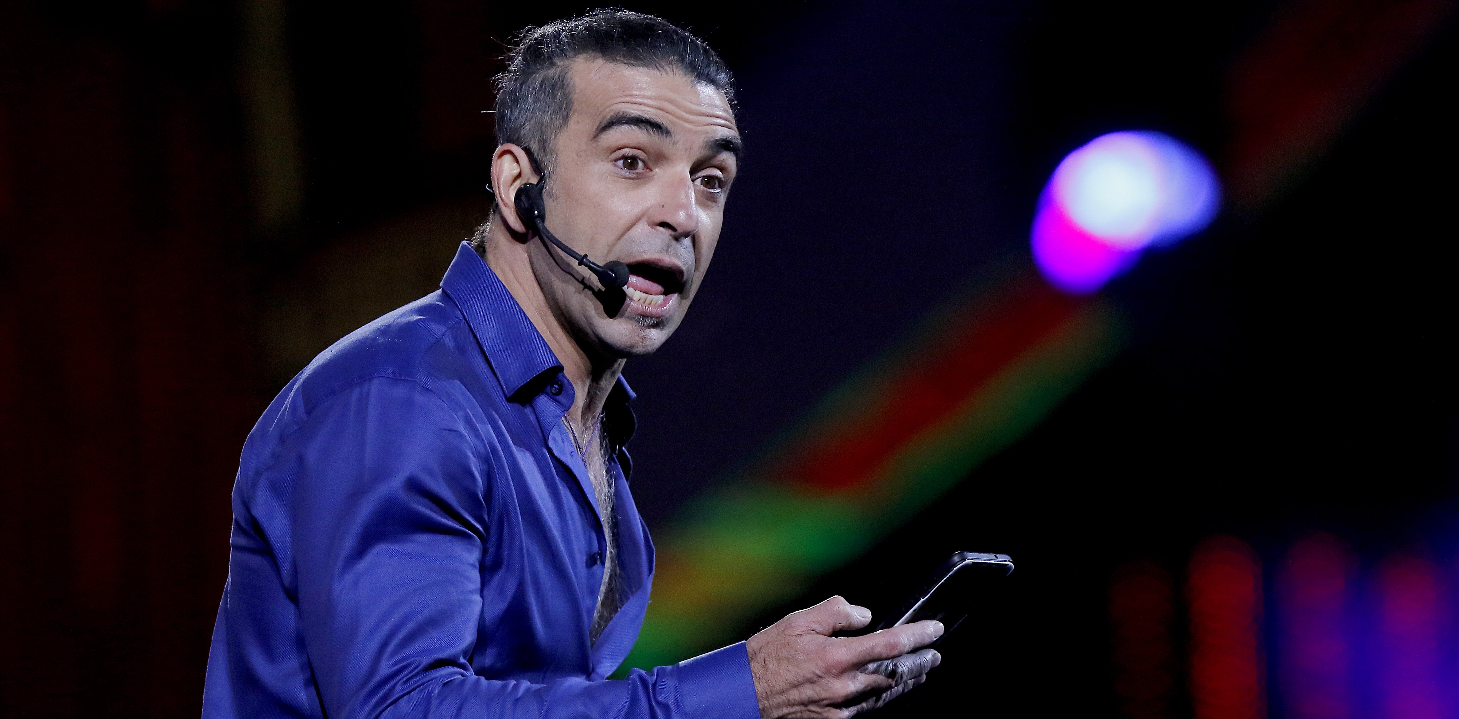 ¿Cómo protestan los chilenos vs los argentinos? El nuevo e hilarante video de Jorge Alís