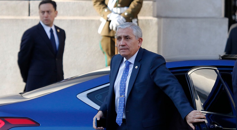 Tenso momento: director de la PDI exigió a Sergio Micco disculparse por información falsa