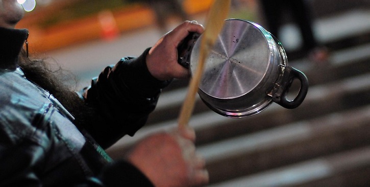 El clasista comentario que recibió joven en Lo Barnechea por manifestarse: 
