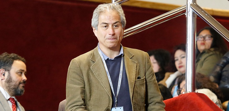 Colegio de Profesores llamó a no asistir a clases este lunes: 