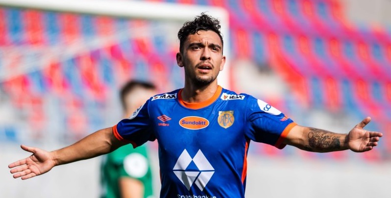 ¿Quién es Niklas Castro, la sorpresa en la nómina de la 'Roja'? 