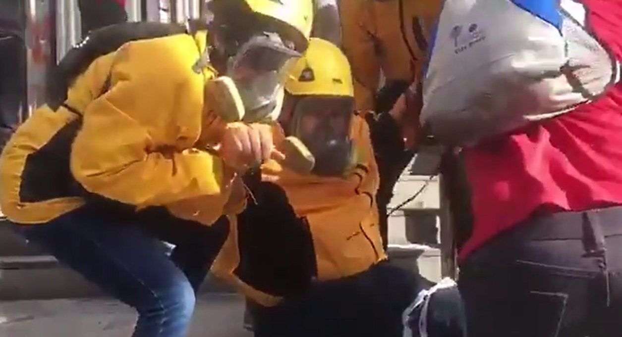 Observador del INDH fue herido por siete balines durante manifestaciones en la Alameda