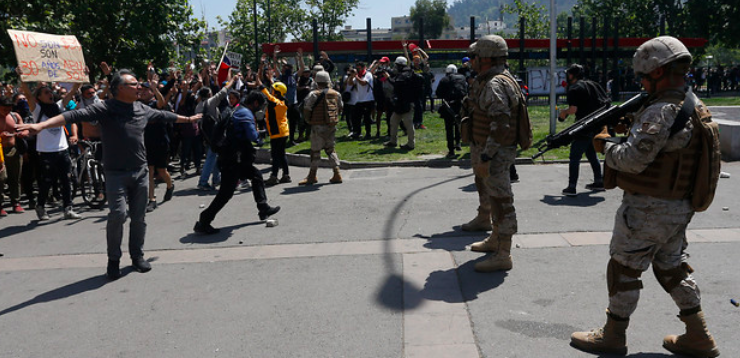 Colegio Médico cifra en 1.183 los manifestantes heridos en RM: más de la mitad fue por perdigones