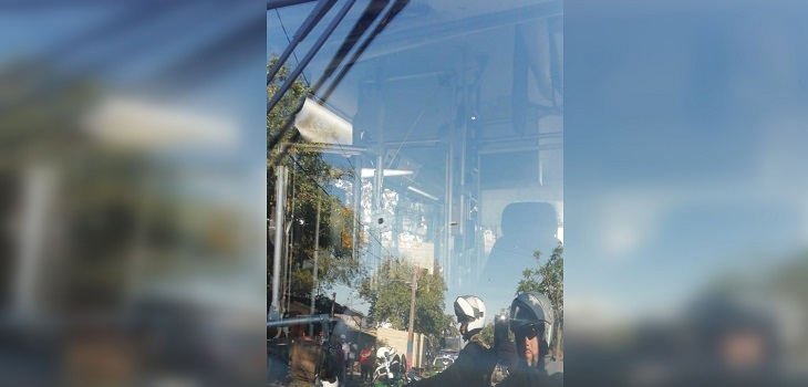 Fuera de riesgo vital se encuentra chofer de Transantiago baleado en la cabeza