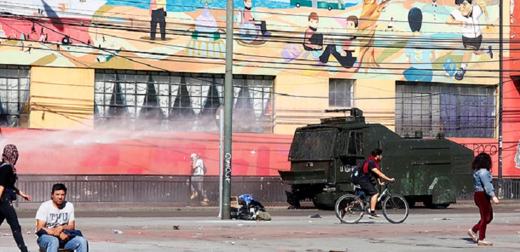 Anuncian toque de queda en la región de Valparaíso a partir de las 20:00 horas