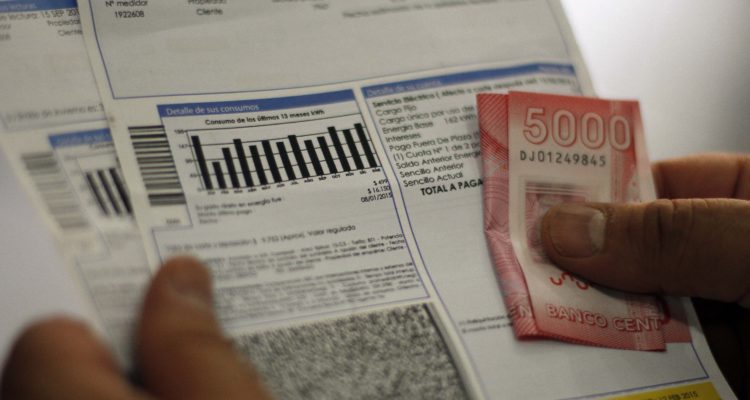 SEC oficia a empresas eléctricas ante aumento de reclamos: 