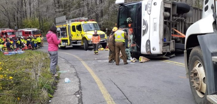Revelan video del momento exacto de fatal accidente que dejó 3 muertos y 40 heridos en La Araucanía