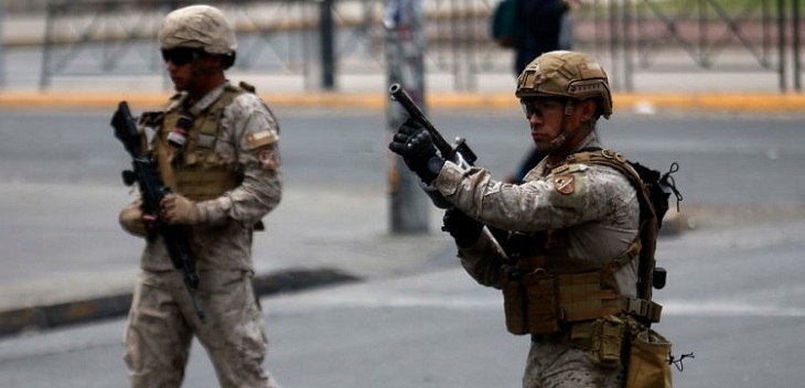 Uso militar de la fuerza: ¿cuándo el Ejército puede disparar durante un toque de queda?