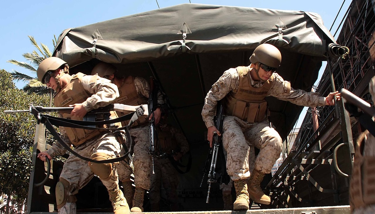 Oficiales de Armada en retiro ofrecen alistarse 