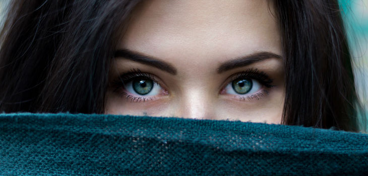 Cinco trucos caseros que ayudan a desinflamar los ojos de inmediato