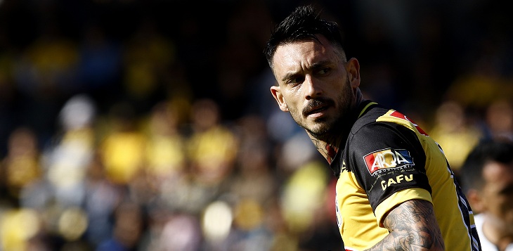 Mauricio Pinilla festejó mensaje de Karla Rubilar sobre incendios y recibió duras críticas en redes