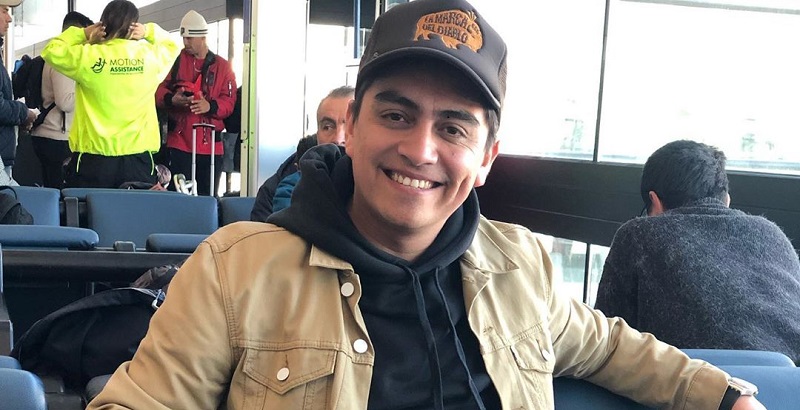 Sergio Freire representó situación en Chile con su colección de Los Simpsons y este fue el resultado