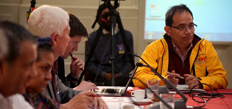 Funcionarios del INDH exigen renuncia de Sergio Micco y todo el Consejo: 