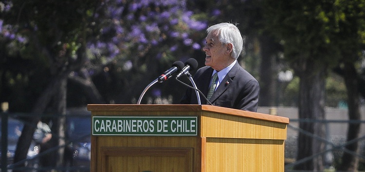Piñera en egreso de Escuela de Carabineros: aseguró que institución saldrá fortalecida de la crisis