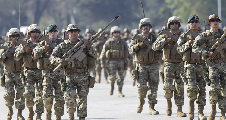 Tras denuncias contra Carabineros y FF.AA.: Gobierno dejará decisión en manos de la justicia