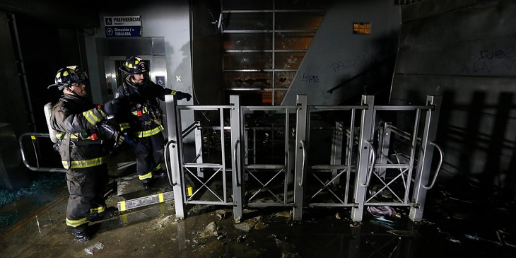 PDI detiene a adolescente acusado de participar en el incendio de la estación Pedrero del Metro