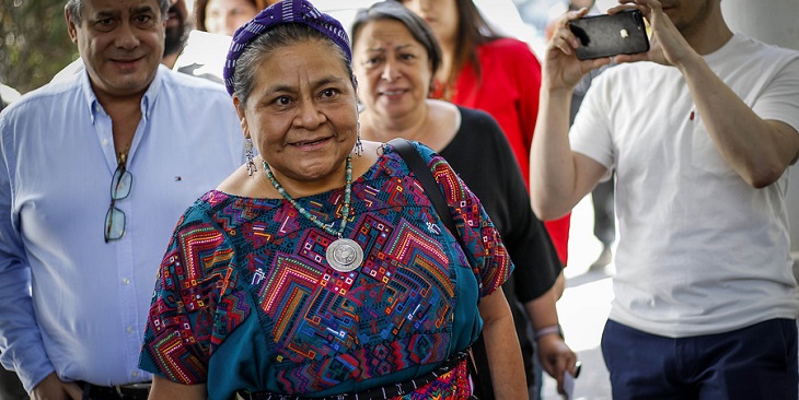 Rigoberta Menchú criticó actuar de Carabineros en protestas: 