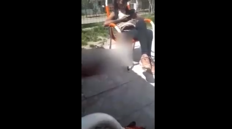 Madre que golpeó brutalmente a su hijo en Argentina queda en libertad: menor quedará bajo resguardo