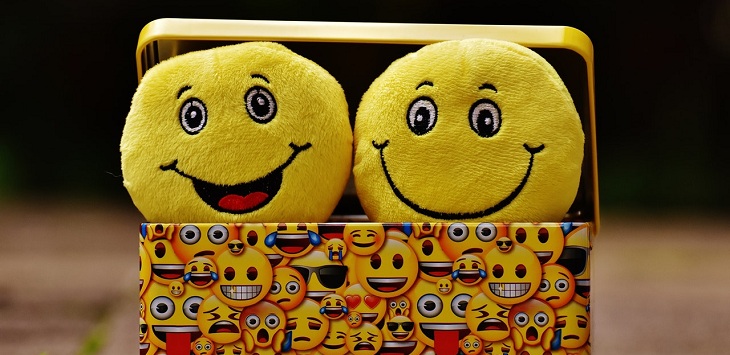 Mate, hachas y gota de sangre: estos serán los 230 nuevos emojis que podrás utilizar en WhatsApp