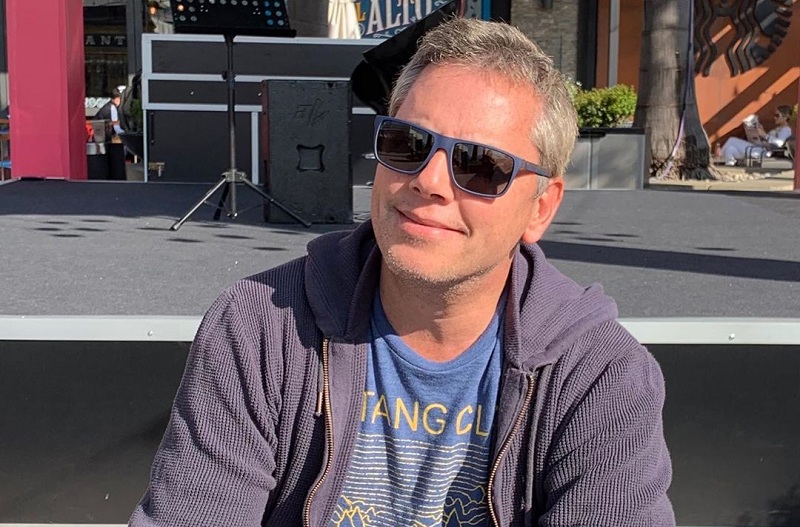 Viñuela celebró su cumpleaños con postal familiar que evidenció lo grande que están sus hijos