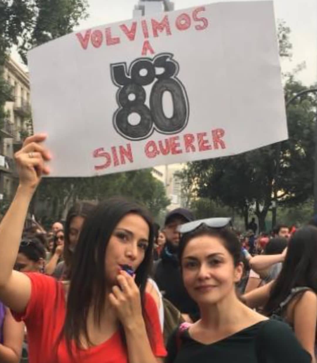 cartel inspirado en 'Los 80'