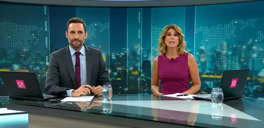 Critican a Maca Pizarro y Daniel Matamala por cómo abordaron noticia de camarógrafo de CHV herido