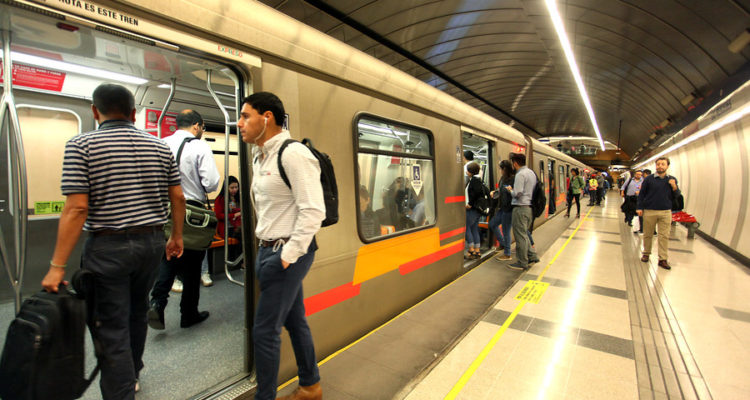 A partir del lunes Metro extenderá su servicio hasta las 21:00 y reabrirá la línea 4A