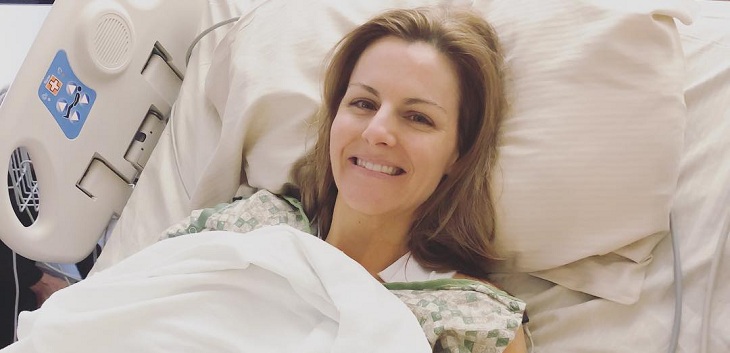 Periodista transmitió por Facebook Live su primera mamografía y se enteró en vivo que tenía cáncer