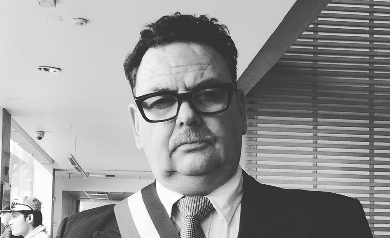 El potente discurso de Palta Meléndez en cumbre del humor en Recoleta: interpretó a Salvador Allende