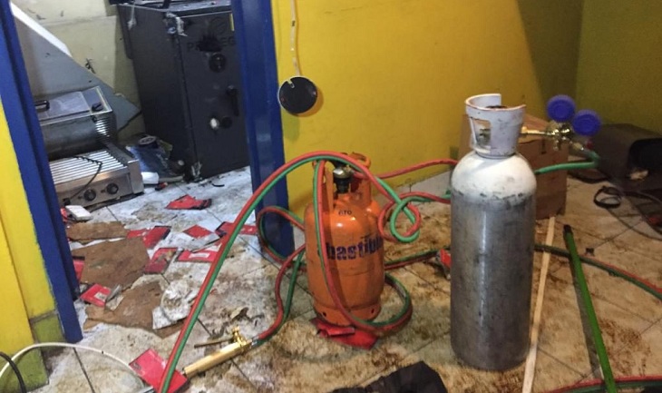 frustran saqueo la cisterna