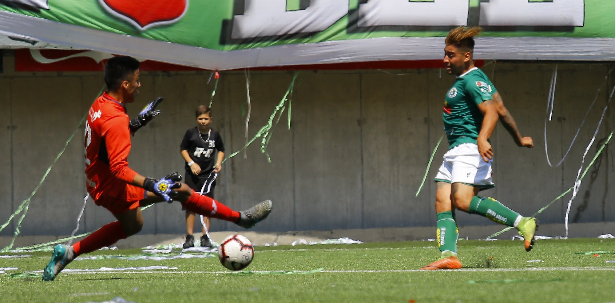 Con Vidal en las tribunas: Rodelindo Román se coronó campeón de la Tercera B