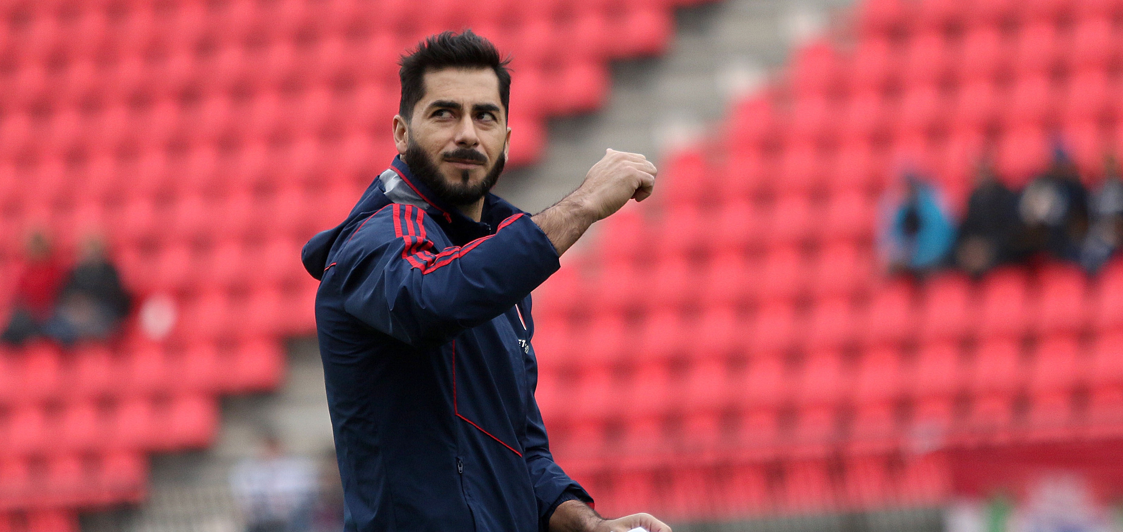 Johnny Herrera aseguró que Azul Azul se negó pagarle operación por un tumor a un compañero