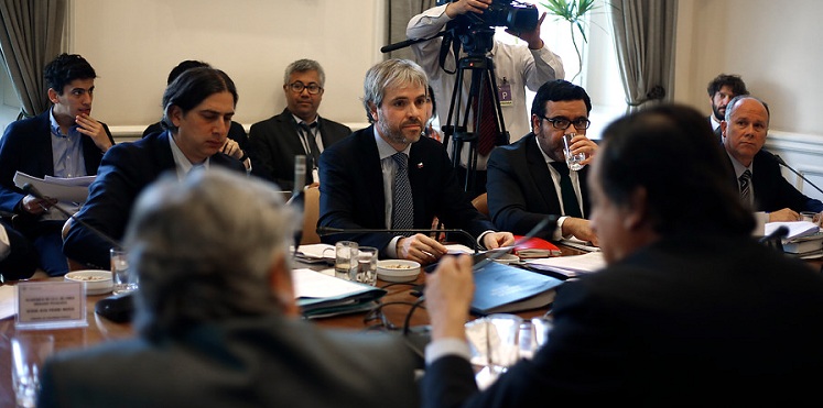 Comisión del Senado suprime en general texto de Ley Antisaqueos: discusión será con 