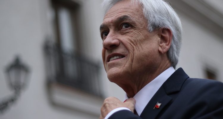 Abogados especialistas expondrán en sesión que revisa la acusación constitucional contra Piñera