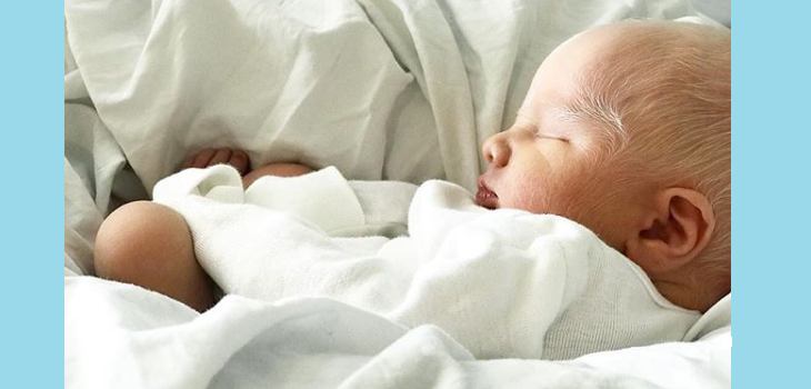 Madre compartió foto de su hijo albino y la usaron como meme: ahora busca crear conciencia