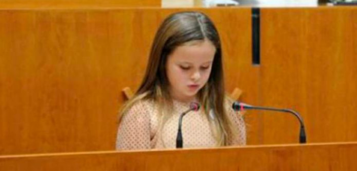 Emotivo discurso de niña transexual se hizo viral: 