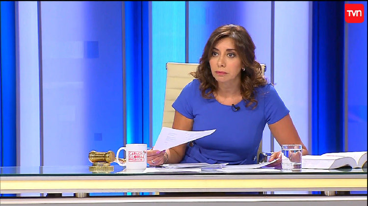 Carmen Gloria pidió no grabar parte de su programa tras leer fuertes agresiones de padre a su hija