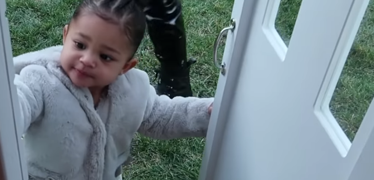 Stormi, hija de Kylie recibió como regalo de su abuela Kris Jenner: una mini mansión de 2 pisos