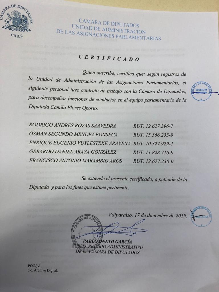 Camila Flores se defiende luego que exchofer la acusara de humillarlo: "Quieren es perjudicarme"