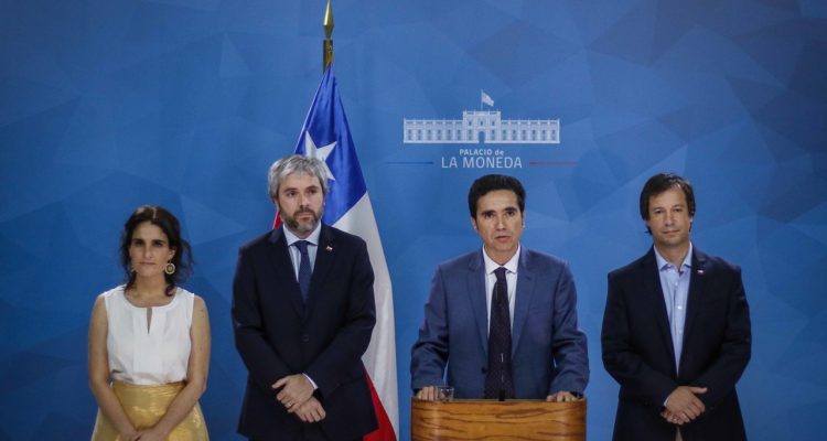 La medida del Gobierno para reactivar la economía en plena crisis: inversión de US$5.500 millones